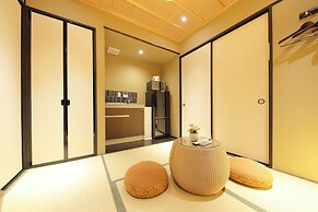 Ayanishiki Shimabara-Omon Residence