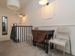 Top-notch Flat