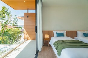 Modern Tropical Pool Villa - Saiyuan