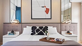 Stunning Beachfront Condo - Sea Views