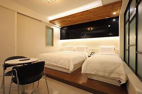Hound Hotel Daeyeon