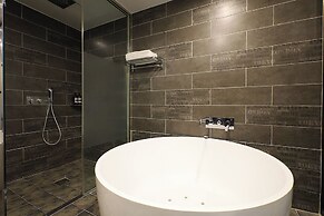 Hound Hotel Daeyeon