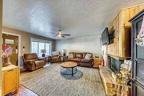 Spacious 3BR Home with Workspace