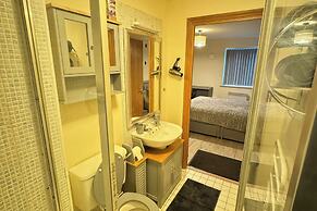 Spacious 2-bed Flat Next to Piccadilly Station