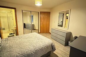 Spacious 2-bed Flat Next to Piccadilly Station