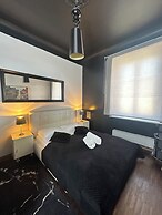 Chmielna Guest House