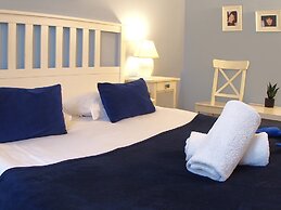 Chmielna Guest House