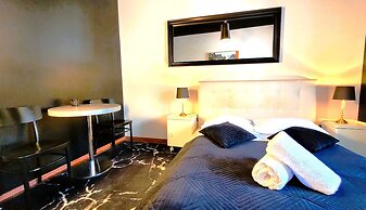 Chmielna Guest House