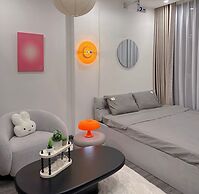 Radiant Vinhomes Smart City - Apartment