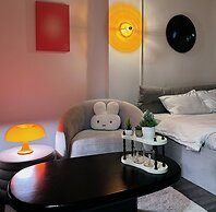 Radiant Vinhomes Smart City - Apartment