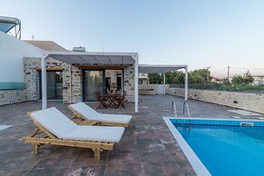 Elmara Luxury Villa 3 - Next to the Beach