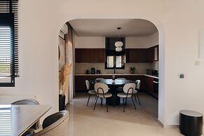 Georgia Villa - With Private Pool