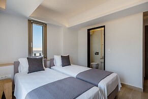 Skyfall Villas - With 12 Bedrooms