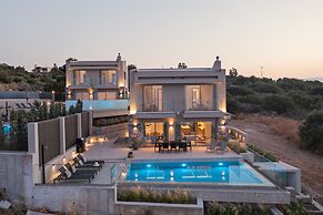 Skyfall Villas - With 12 Bedrooms