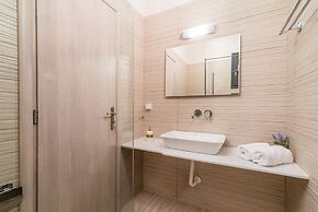 Elmara Luxury Villa 1 - Next to the Beach