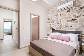 Elmara Luxury Villa 1 - Next to the Beach