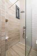 Elmara Luxury Villa 1 - Next to the Beach