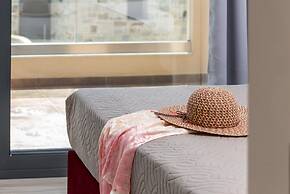 Elmara Luxury Villa 1 - Next to the Beach