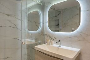 Elysian Villa 2 - With Private Pool