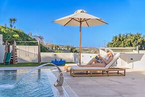 Elysian Villa 2 - With Private Pool