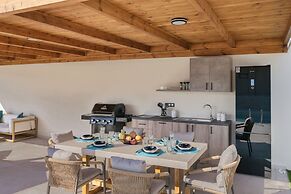 Elysian Villas - With 2 Private Pools