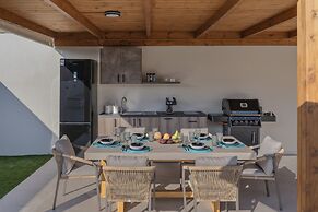 Elysian Villas - With 2 Private Pools