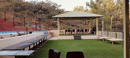 Mountain Meadows Resort