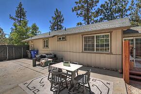Bear Cub Cottage with HotTub & Firepit