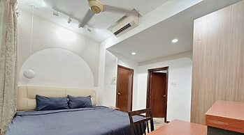 Regalia Residence The Sky Pool Suite