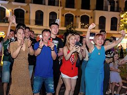 HELEN HOTEL PHU QUOC GRAND WORLD