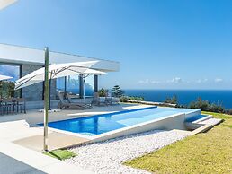 Villa Primavera by Atlantic Holiday