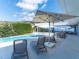 Villa Primavera by Atlantic Holiday