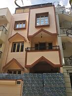 Soloscape budget friendly backpackers hostel