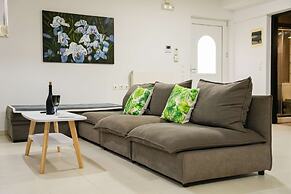 Zircon Gem - Kato Gouves Private Garden Oasis