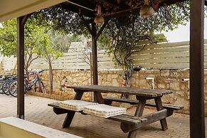 Zircon Gem - Kato Gouves Private Garden Oasis