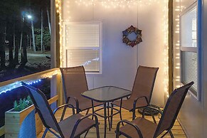 8 Mi to Cathedral Caverns: Tiny Home Hideaway