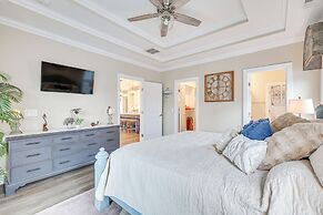 2 Mi to Long Beach: Home w/ Patio & Putting Green!