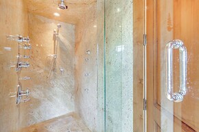 Hot Tub + Views: Luxe Mountain Escape in Yucaipa