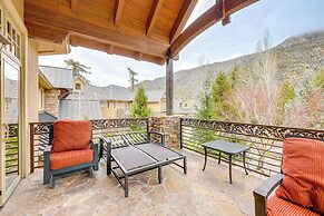 Hot Tub + Views: Luxe Mountain Escape in Yucaipa