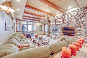 Hot Tub + Views: Luxe Mountain Escape in Yucaipa