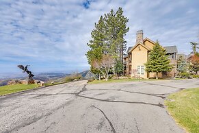 Hot Tub + Views: Luxe Mountain Escape in Yucaipa
