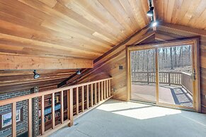 Waterfront Cabin on 32 Acres in Leesburg!