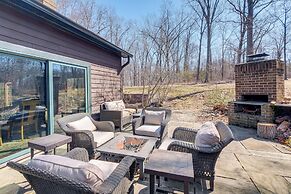 Waterfront Cabin on 32 Acres in Leesburg!