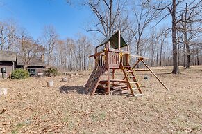 Waterfront Cabin on 32 Acres in Leesburg!