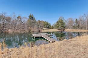 Waterfront Cabin on 32 Acres in Leesburg!