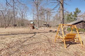 Waterfront Cabin on 32 Acres in Leesburg!