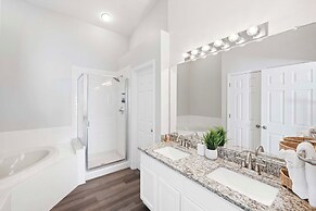 Saltwater Pool & Spa at Home in Bradenton