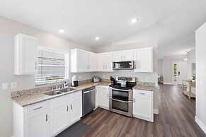 Saltwater Pool & Spa at Home in Bradenton