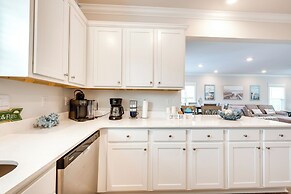 Ride to Shore: St Teresa Beach House w/ Bikes!