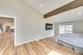 Views, Swimming & Family Fun: Chapman Lake Retreat